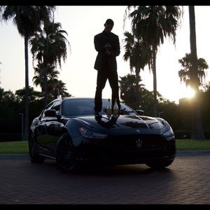 Meet your Posher, Adam